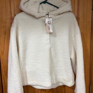 Women’s cropped Sherpa jacket